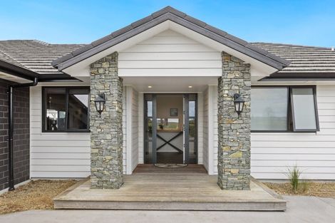 Photo of property in 1 Fernbird Grove, Kerikeri, 0294