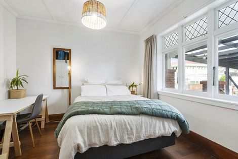 Photo of property in 105 Wyndrum Avenue, Waterloo, Lower Hutt, 5011