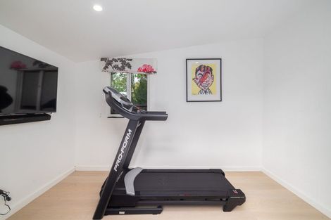 Photo of property in 34 Glandovey Road, Fendalton, Christchurch, 8052