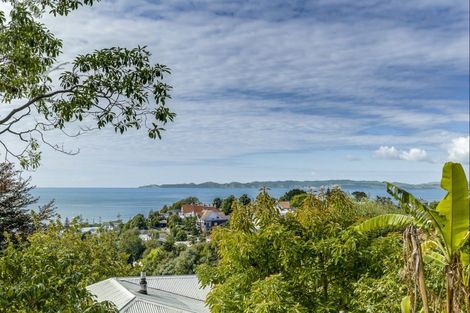 Photo of property in 4 Fitzroy Road, Bluff Hill, Napier, 4110