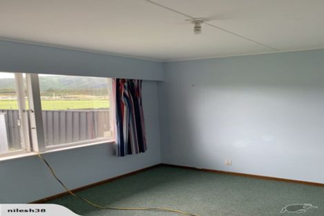 Photo of property in 28 Wetherby Grove, Wainuiomata, Lower Hutt, 5014