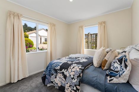 Photo of property in 9 Lakeside Villas, Whitby, Porirua, 5024