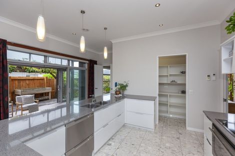 Photo of property in 9 Otupoa Way, Paraparaumu, 5032