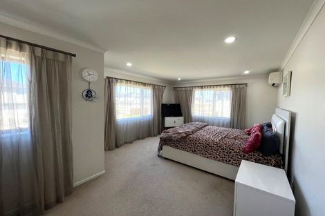 Photo of property in 21 Ballindrait Drive, Flat Bush, Auckland, 2019