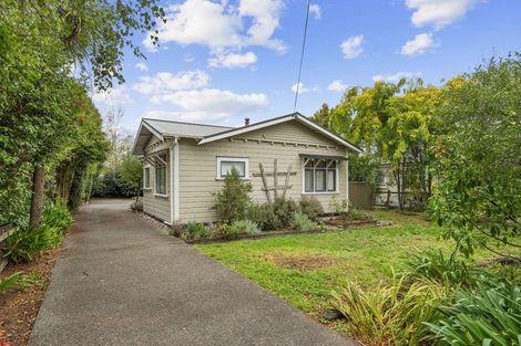 Photo of property in 182 High Street North, Carterton, 5713