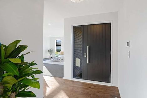 Photo of property in 13 Salkeld Place, Woodend, 7610