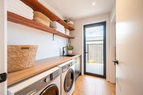 Photo of property in 39 Pounamu Avenue, Albert Town, Wanaka, 9305