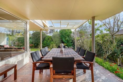 Photo of property in 2 Fulford Place, Havelock North, 4130