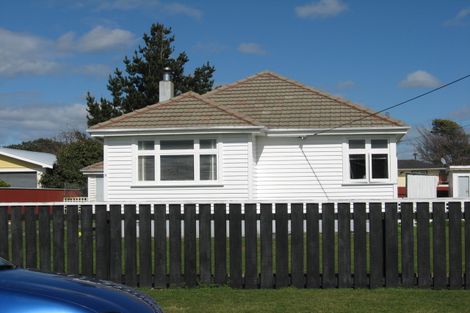Photo of property in 6 Dover Street, Levin, 5510