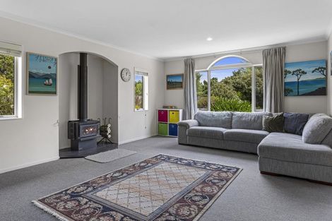 Photo of property in 2 Willowside Place, Amberley, 7410