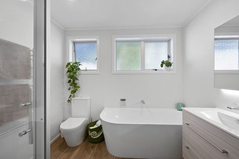 Photo of property in 18a Anne Street, Ferndale, New Plymouth, 4310