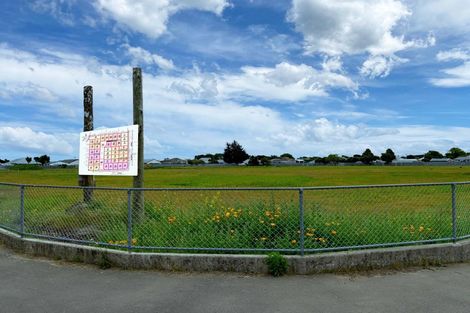 Photo of property in 68 Wattle Drive, New Brighton, Christchurch, 8083