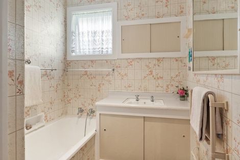 Photo of property in 316 Seaview Road, Stoke, Nelson, 7011