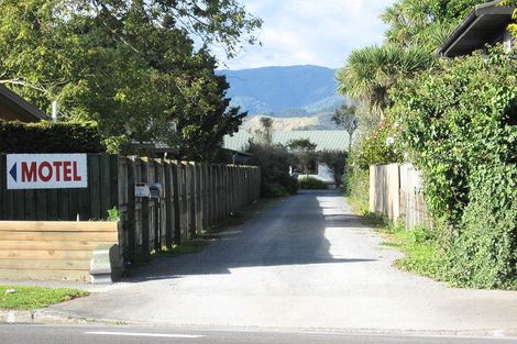 Photo of property in 270 State Highway 1, Otaki, 5512