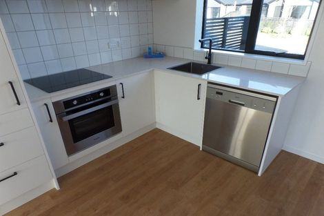 Photo of property in 12 Piripiri Place, Broomfield, Christchurch, 8042