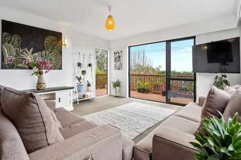 Photo of property in 63 Brightside Road, Stanmore Bay, Whangaparaoa, 0932