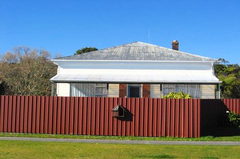 Photo of property in 13 Palmerston Street, Greymouth, 7805