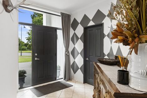 Photo of property in 25 Oakwood Drive, Rangiora, 7400