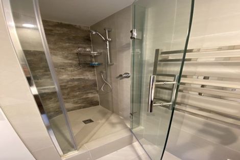 Photo of property in 7 Valley Road, Browns Bay, Auckland, 0630