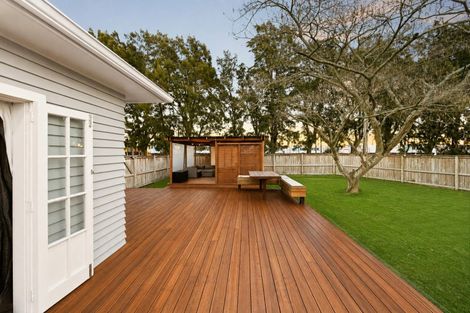Photo of property in 12 Tui Avenue, Forest Lake, Hamilton, 3200