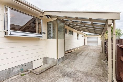 Photo of property in 44 California Drive, Totara Park, Upper Hutt, 5018