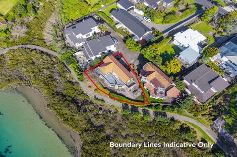 Photo of property in 27b Tamaki Bay Drive, Pakuranga, Auckland, 2010