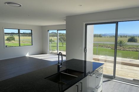 Photo of property in 64 Pelorus Avenue, Poraiti, Napier, 4112
