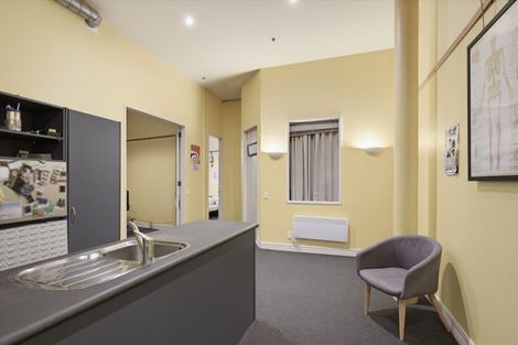 Photo of property in Columbia Apartments, 2/32 Cuba Street, Te Aro, Wellington, 6011