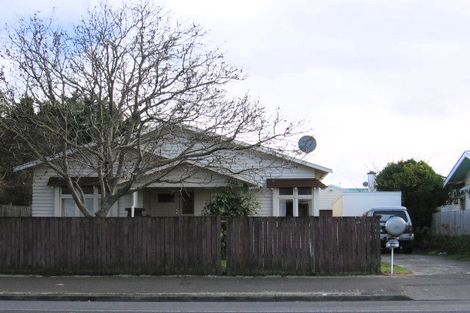 Photo of property in 155 Featherston Street, Palmerston North, 4410