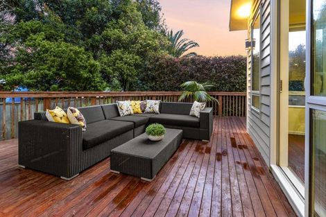 Photo of property in 9 Carex Way, Long Bay, Auckland, 0630