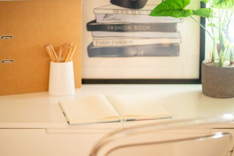 Photo of property in Westhaven Apartments, 2/127 Molesworth Street, Thorndon, Wellington, 6011