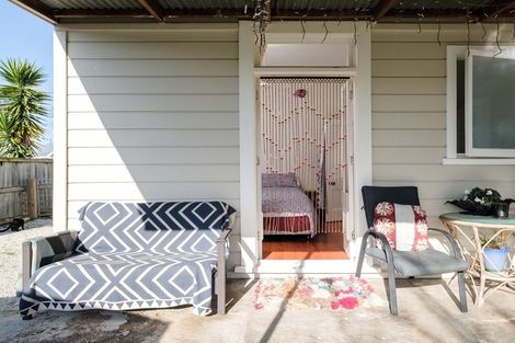 Photo of property in 35 Lyndhurst Street, Awapuni, Gisborne, 4010