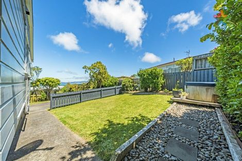 Photo of property in 267b Dowse Drive, Maungaraki, Lower Hutt, 5010