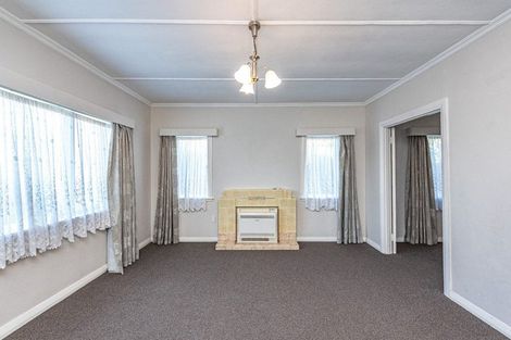 Photo of property in 4 Emerson Street, Aramoho, Whanganui, 4500