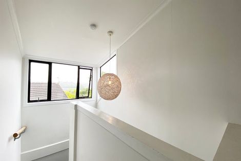 Photo of property in 1/1 Paparoa Road, Cockle Bay, Auckland, 2014