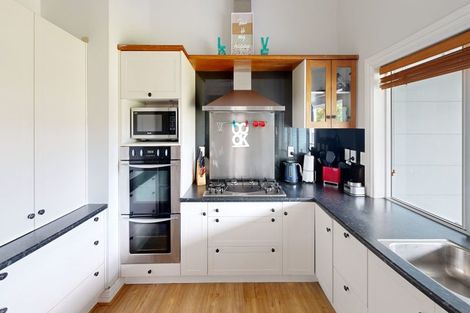 Photo of property in 79 Ormond Road, Whataupoko, Gisborne, 4010