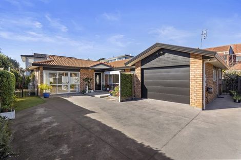 Photo of property in 3b Pine Road, Orewa, 0931