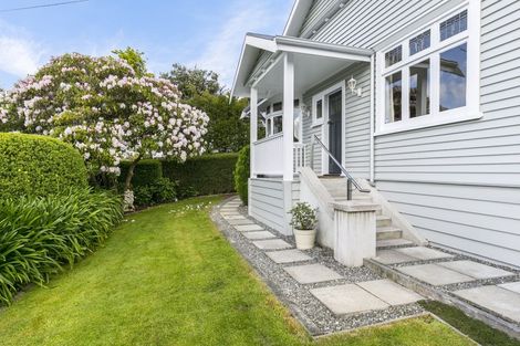 Photo of property in 18 Cashmere Avenue, Khandallah, Wellington, 6035