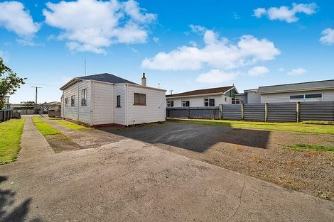 Photo of property in 94 Argyle Street, Hawera, 4610