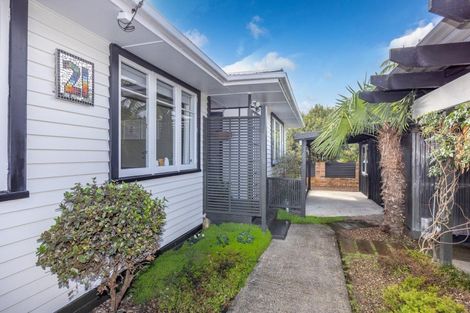 Photo of property in 21 Greta Street, Glenview, Hamilton, 3206