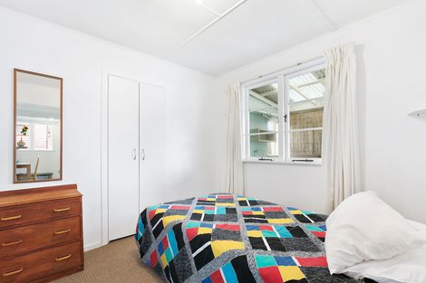 Photo of property in 18 Brighton Road, Waihi Beach, 3611