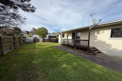 Photo of property in 30 Beaufort Place, Papatoetoe, Auckland, 2025