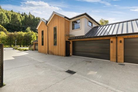 Photo of property in 3 Packhorse Lane, Arthurs Point, Queenstown, 9371