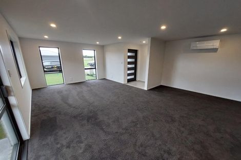 Photo of property in 14 Te Kanawa Lane, Rolleston, 7615