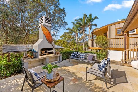 Photo of property in 417 Leigh Road, Whangateau, 0985