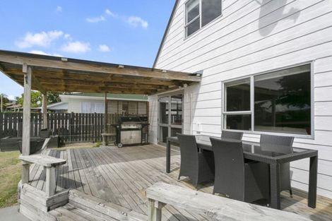 Photo of property in 16 Sheridan Crescent, Leamington, Cambridge, 3432