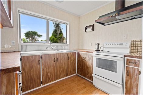 Photo of property in 8a Carr Street, Te Kamo, Whangarei, 0112