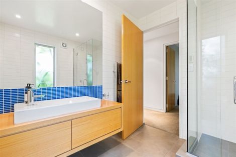 Photo of property in 128 Glenstrae Road, Redcliffs, Christchurch, 8081