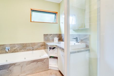 Photo of property in 2/150 Charles Street, Westshore, Napier, 4110