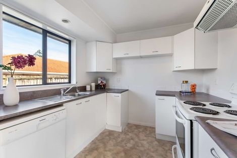 Photo of property in 32 Legacy Drive, Henderson, Auckland, 0612